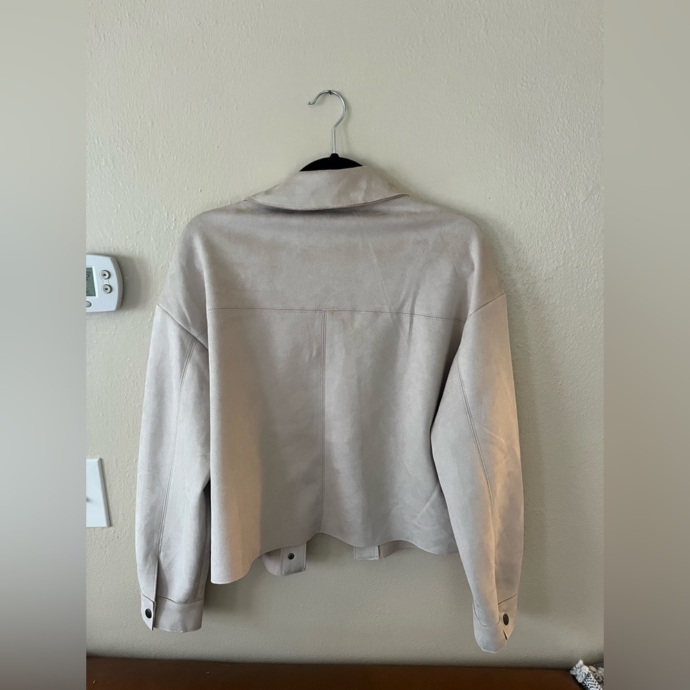 Neutral Fall Shacket - Picture 4 of 5